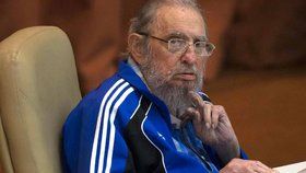 Tuší Fidel Castro smrt? Na kongresu komunistů se loučil.