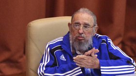 Tuší Fidel Castro smrt? Na kongresu komunistů se loučil.