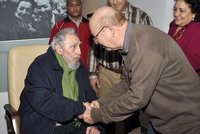 Polibte mi všichni Fidel: Castro stále žije, ukázal se po 9 měsících na veřejnosti!