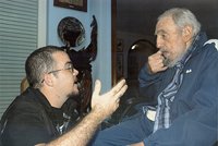 Fidel žije: Kuba ukázala fotky, aby popřela fámy o jeho smrti!