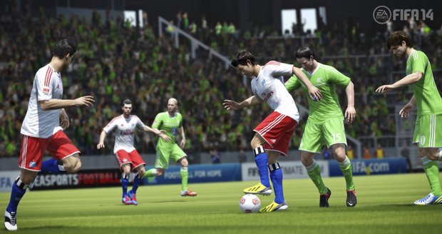 Fyzika míče v FIFA 14 prošla kompletním předěláním