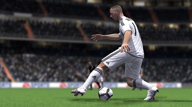 Screenshoty z nové FIFA 11. Screenshoty z nové FIFA 11.