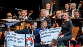 Zahájení českého předsednictví: Koncert České filharmonie narušili aktivisté (1.7.2022)