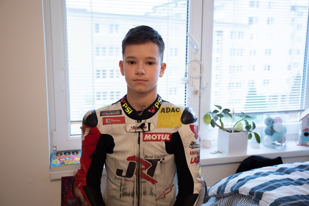 Filip Novotný (13 let, Brno) závodí na silničních motocyklech