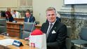 Poslanec a vládní zmocněnec Filip Turek (za Motoristy) (červen 2026) Poslanec a vládní zmocněnec Filip Turek (za Motoristy) (červen 2026)