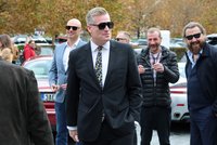 „Turek je přiznaný nácek,“ útočí Hřib. Opozice tepe výměnu křesel Turka a Macinky