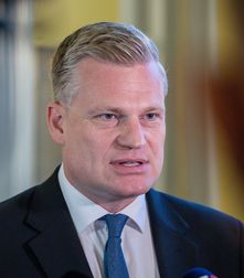 Filip Turek dal funkci k dispozici a vláda řeší, co s ním dál. Ve hře je i stínový říšský protektor Filip Turek dal funkci k dispozici a vláda řeší, co s ním dál. Ve hře je i stínový říšský protektor
