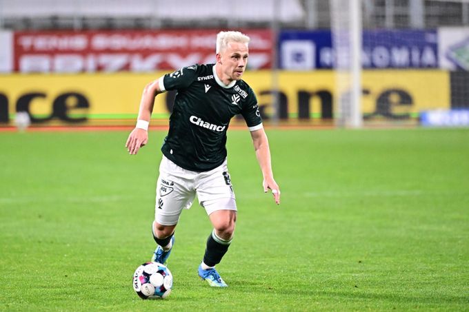 ONLINE: Jablonec - Plzeň 1:3. Domácí odpovídají na gól Memiče, trefil se Pavlovič ONLINE: Jablonec - Plzeň 1:3. Domácí odpovídají na gól Memiče, trefil se Pavlovič
