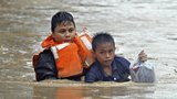 Tropická bouře na Filipínách zabila přes 50 lidí