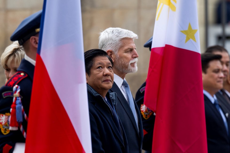 Filipínský prezident Ferdinand Marcos s českým prezidentem Petrem Pavlem.