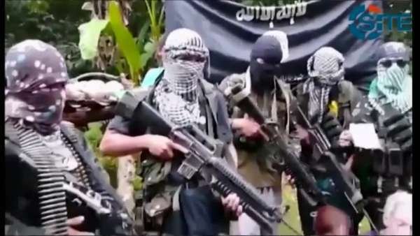 Filipínští extremisté zavraždili kanadského rukojmího.