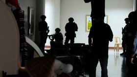 Střelba ve filipínském parlamentu (13.5.2026)