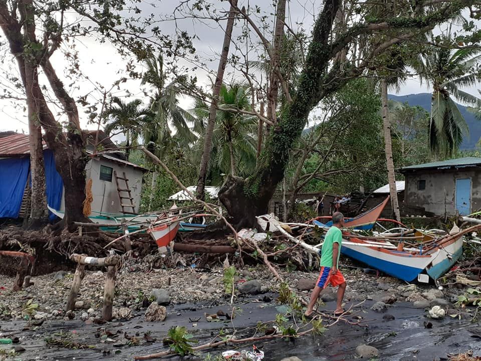 Filipíny zasáhl tajfun Phanfone. vyžádal si nejméně 50 obětí, (31.12.2019).