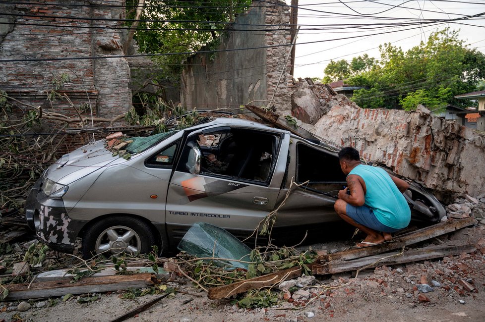 Zemětřesení na Filipínách (červenec 2022)