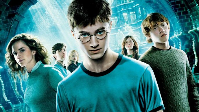 Netflix převezme i práva na Harryho Pottera. Netflix převezme i práva na Harryho Pottera.