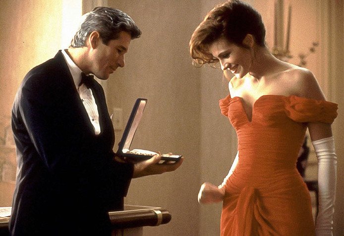 Pretty Woman (1990) - Kdo by nechtěl obléct rudé šaty se spadlými rameny?