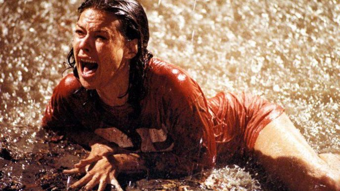 Film Poltergeist. Na smínku protagonistka hlavní role JoBeth Williams