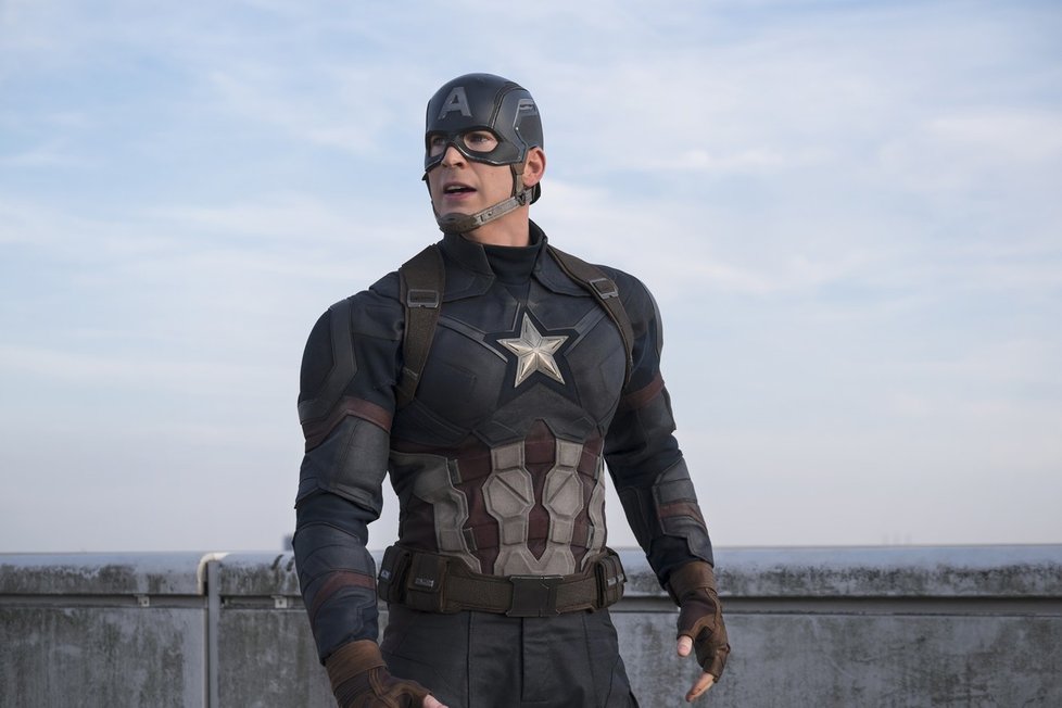 2016 - Captain America: Občanská válka