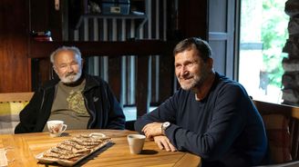 Já, brácha a jméno Hrušínský je příběhem jednoho života, rodu i silných generací normalizační kultury Já, brácha a jméno Hrušínský je příběhem jednoho života, rodu i silných generací normalizační kultury