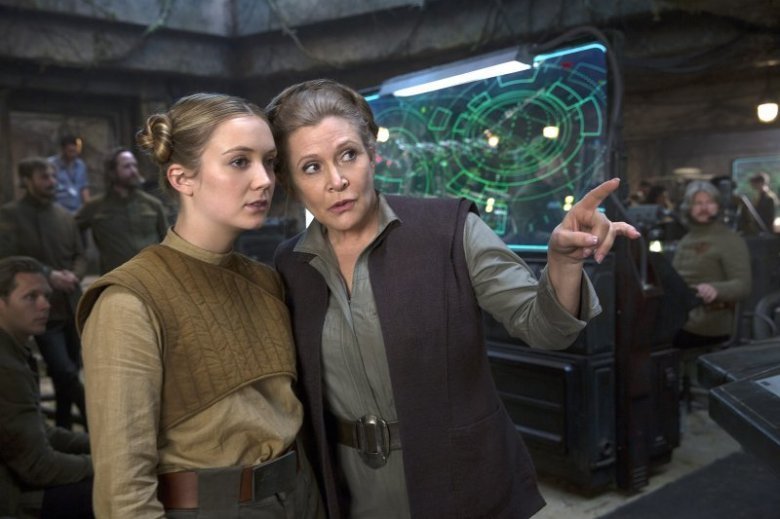 Star Wars: Síla se probouzí - Carrie Fisher a její dcera Billie Lourd (vlevo)