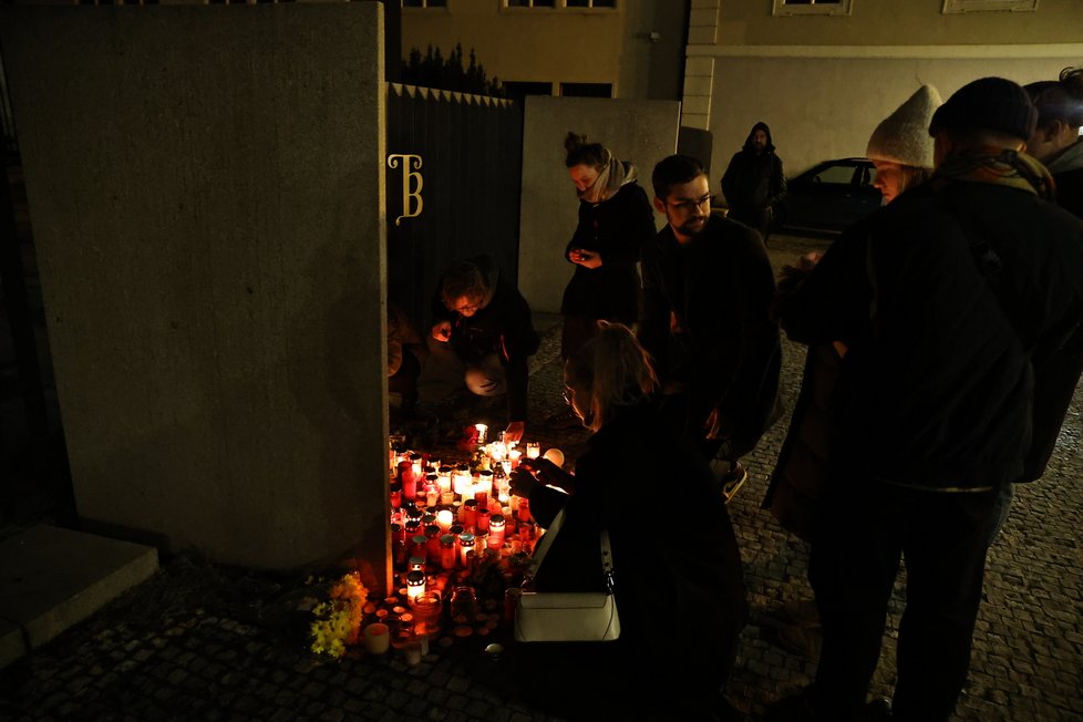 Střelba na Filozofické fakultě v Praze (21.12.2023)