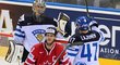 Čeští hokejisté se v sobotu porvou o finále s Finskem, Kanada letí domů