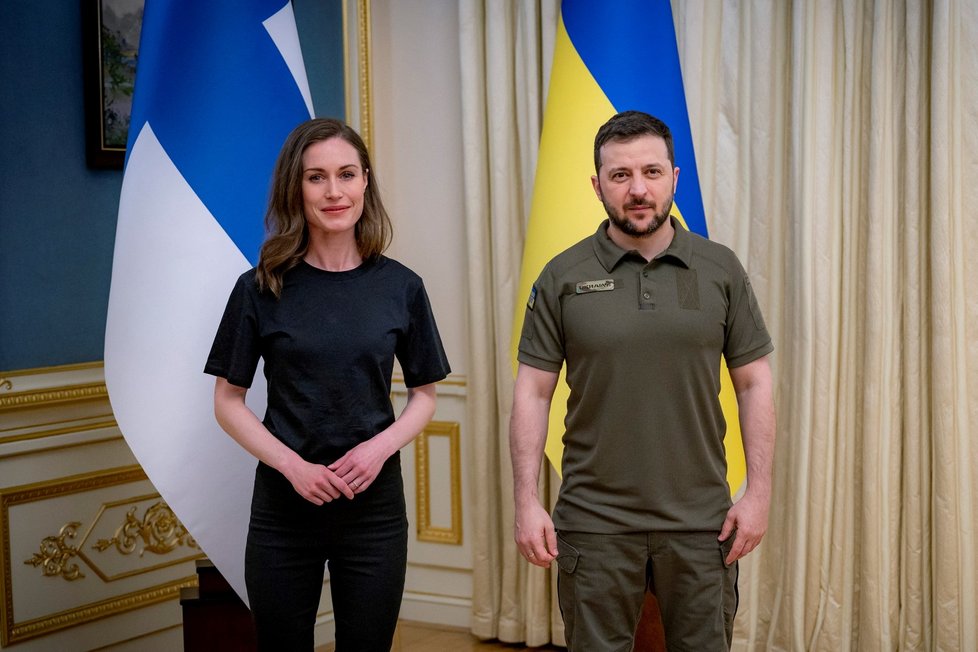 Zelenskyj v Kyjevě poděkoval finské premiérce za podporu ve válce proti Rusku (26. 5.)