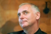 Exsenátor Fischer má průšvih v Německu: Obžalovali ho z několika podvodů!