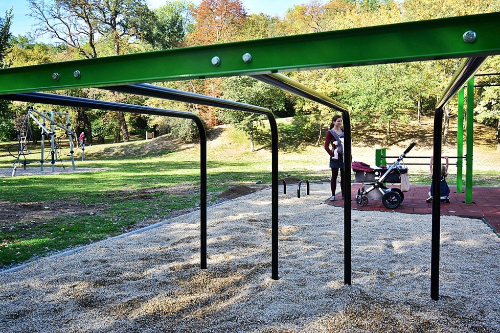 Pod Nuselákem vzniklo workoutové hřiště