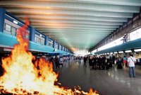 V Římě zavřeli největší letiště, lety do Česka zrušeny: Kvůli požáru!