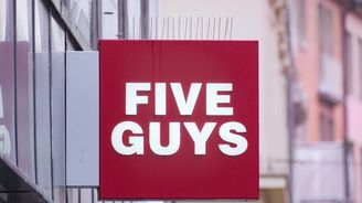 Five Guys má pevné datum otevření. Ceny překonají McDonald’s i KFC Five Guys má pevné datum otevření. Ceny překonají McDonald’s i KFC