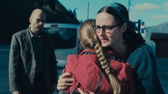 Od odebrání dětí v Norsku až po pád prezidenta USA: 6 filmových hitů, které vznikly podle šokující reality Od odebrání dětí v Norsku až po pád prezidenta USA: 6 filmových hitů, které vznikly podle šokující reality