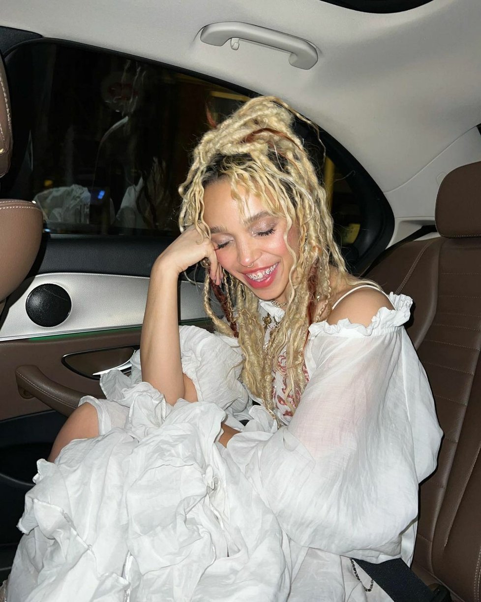 FKA twigs