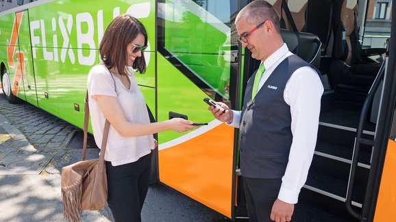 FlixBus nabízí nové přímé spojení ze Zlína a Malenovic na Slovensko