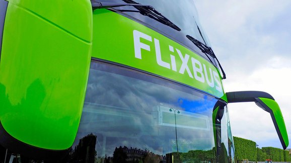 FlixBus spouští nové mezinárodní i vnitrostátní spoje 