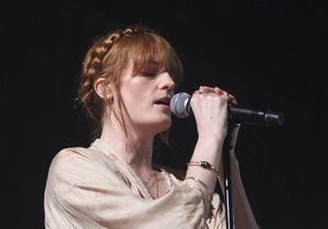 Další hvězdou příštího ročníku Colours of Ostrava se stane britská skupina Florence + The Machine.