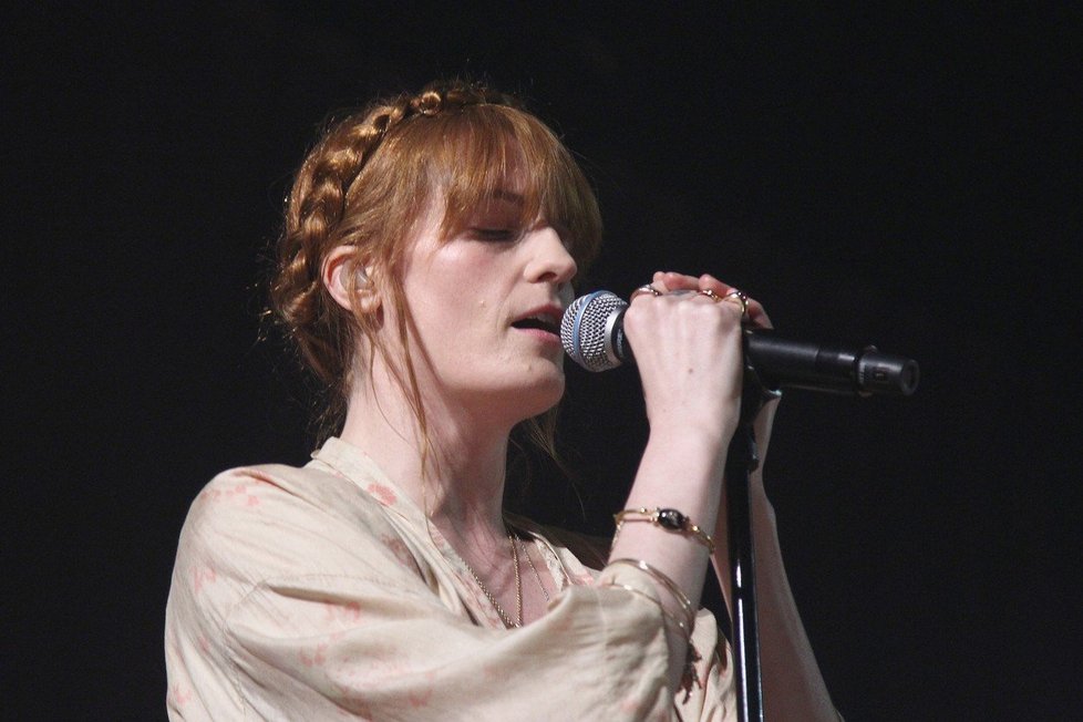 Další hvězdou příštího ročníku Colours of Ostrava se stane britská skupina Florence + The Machine.