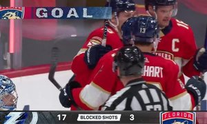 SESTŘIH: Florida - Tampa Bay 3:2. Panthers začali vítězně, rozhodl Tkachuk