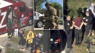 17 mrtvých na Floridě. Vyloučený student si postavil žáky a učitele na chodbu, pak je postřílel
