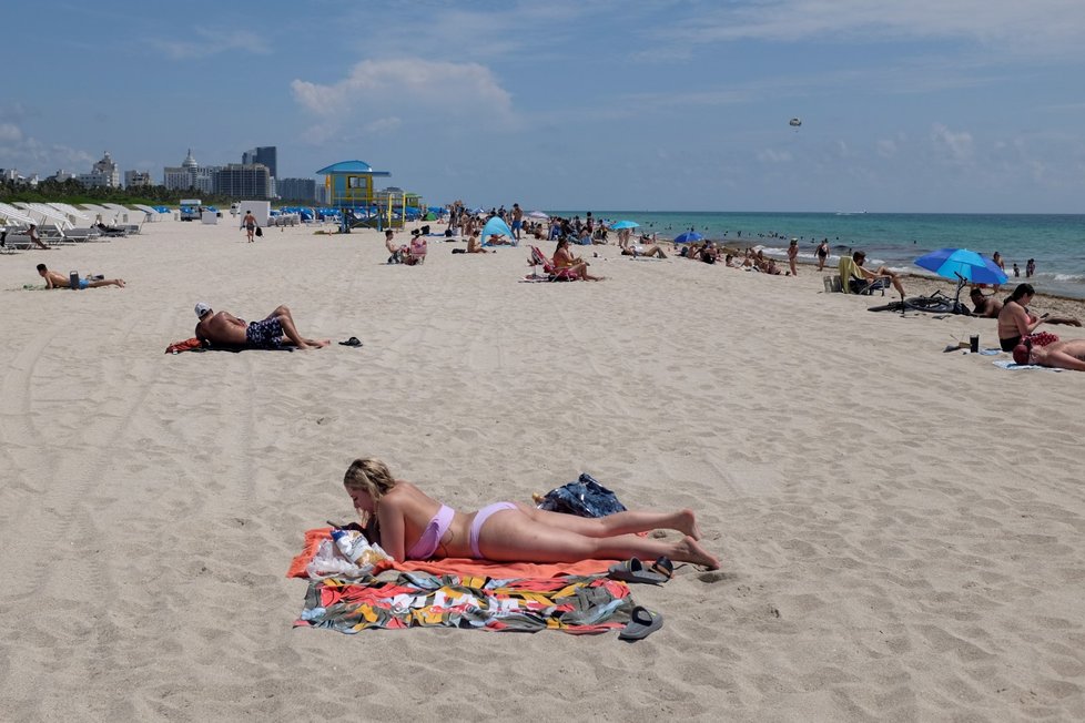 Na Floridě se opět začíná vyostřovat situace vzniklá celosvětovou pandemií koronaviru