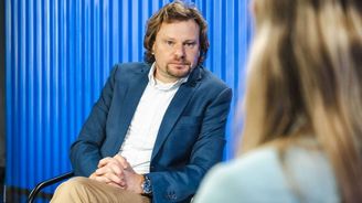 Ukrajina bojuje i za nás. Pokud padne, budou v Česku ne statisíce, ale miliony uprchlíků, varuje expert Bříza Ukrajina bojuje i za nás. Pokud padne, budou v Česku ne statisíce, ale miliony uprchlíků, varuje expert Bříza