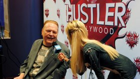 Zemřel zakladatel časopisu Hustler Larry Flynt