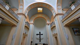 Kaple v nemocnici u svaté Anny je opravená: Ničila ji voda