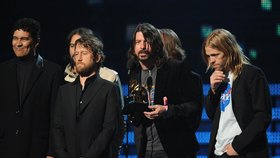 Kapela Foo Fighters míří do Prahy.