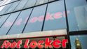 Miliardáři Daniel Křetínský a Patrik Tkáč investovali do amerického řetězce Foot Locker