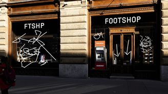 Ranní check: Footshop míří na pražskou burzu, strojírna Gearworks dluží čtvrt miliardy