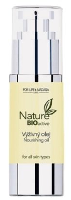 Výživný olej na obličej For Life&Madaga, 460 Kč (30 ml), koupíte na www.forlifemadaga.com