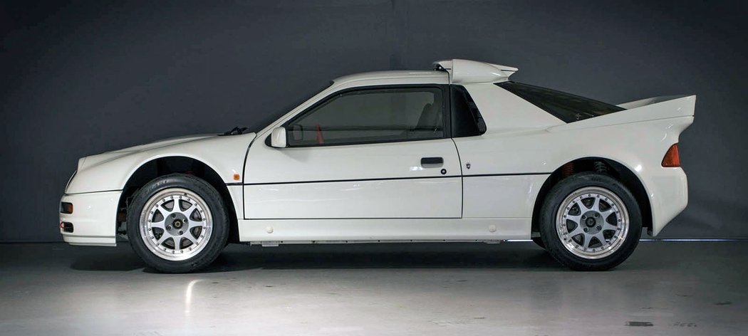 Ford RS200 Evolution