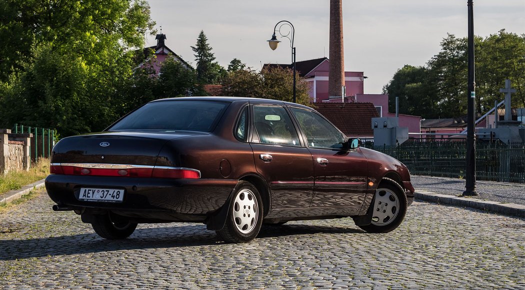 Ford Scorpio