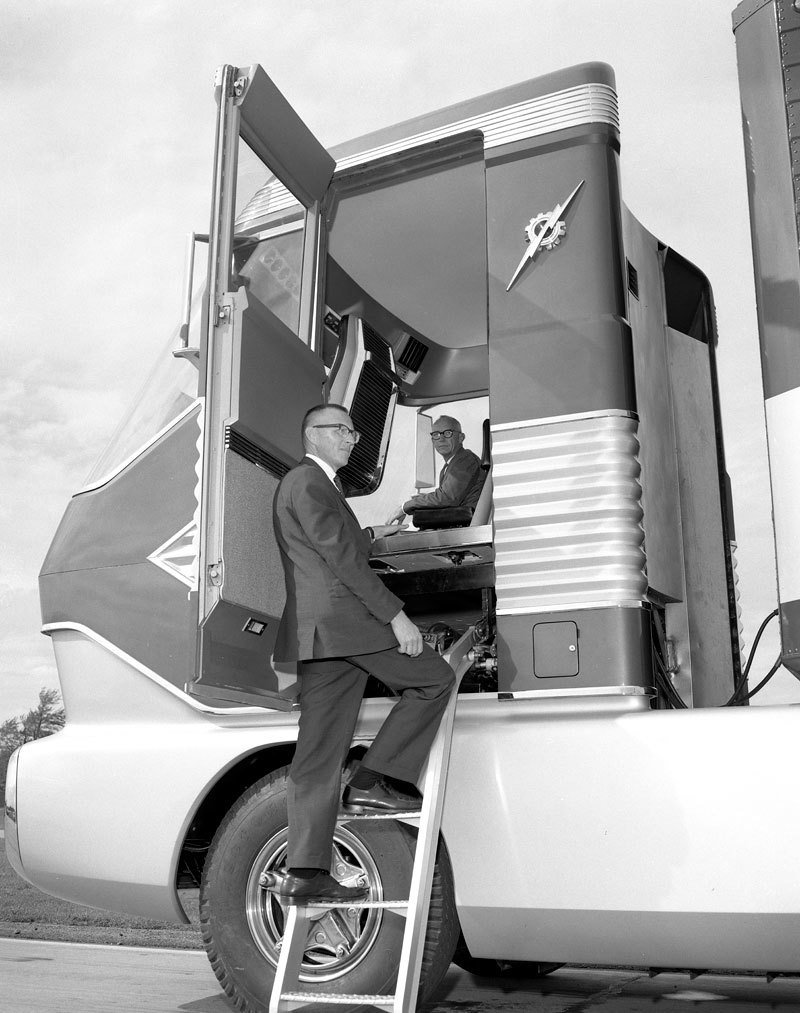 Ford Big Red Gas Turbine Truck (1964)